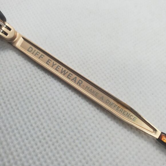 Diff Eyewear Bella Polarized Sunglasses - Picture 9 of 12